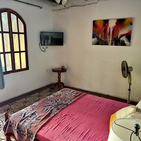 Bed and Breakfast Casa Del Agua Гранада Номер фото