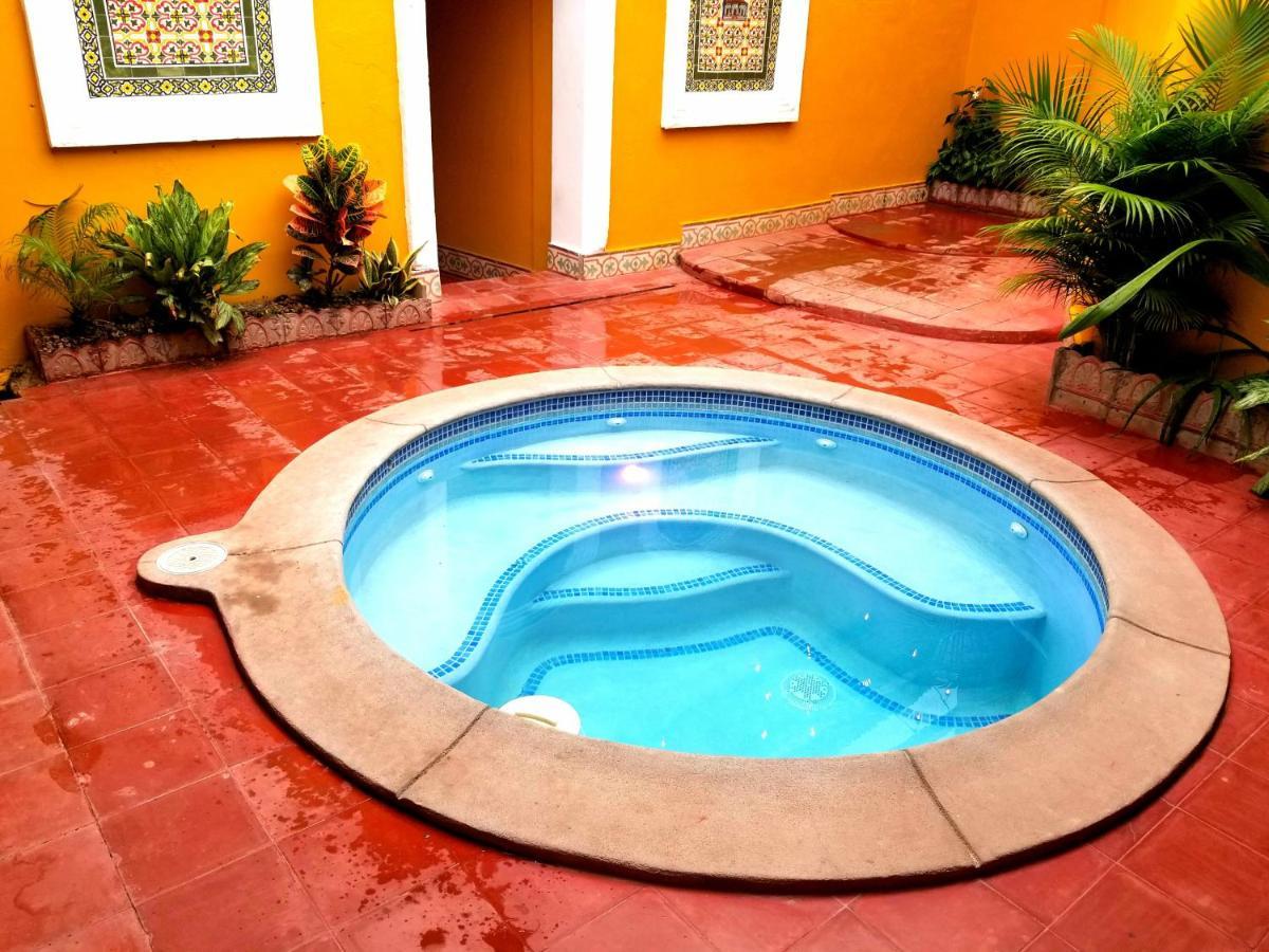 Bed and Breakfast Casa Del Agua Гранада Экстерьер фото