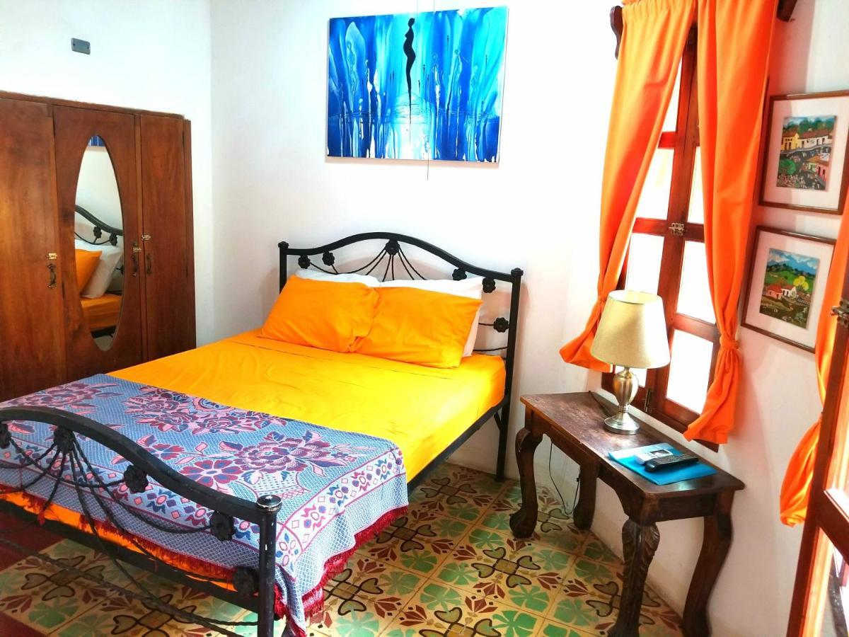 Bed and Breakfast Casa Del Agua Гранада Номер фото
